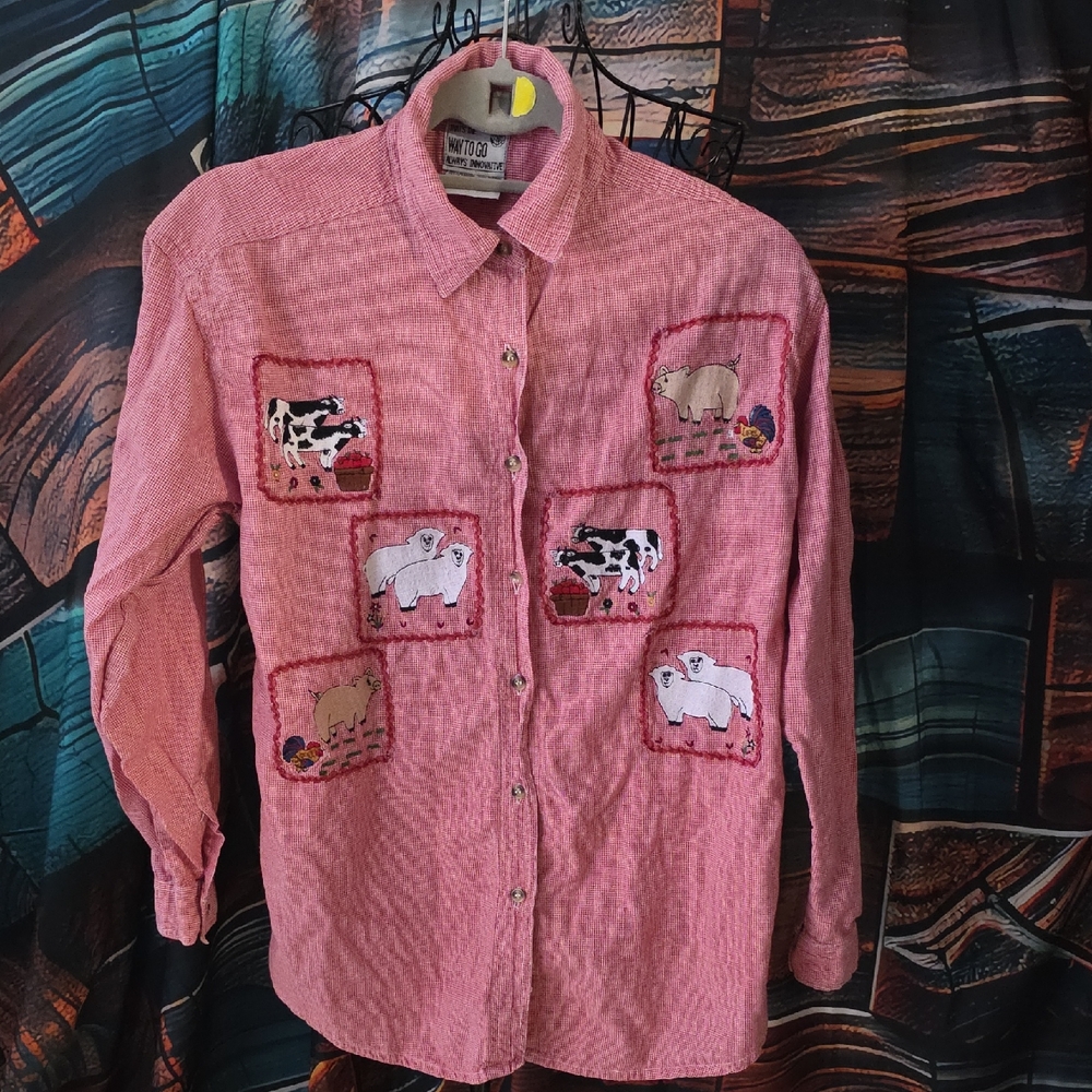 That's The Way To Go Pink Farm Animal Embroidered Button-Up Shirt Womens Small